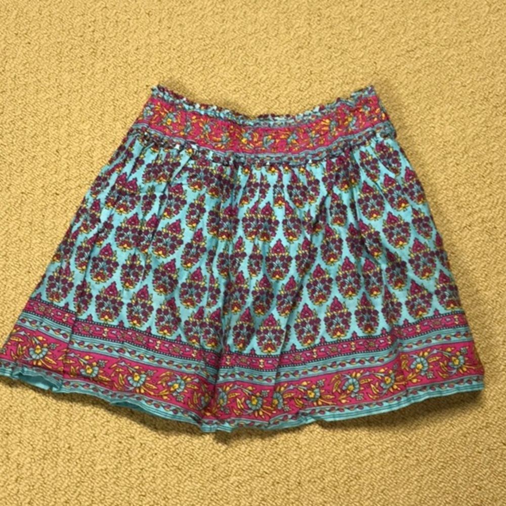 Girls Peek Skirt